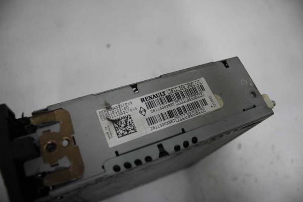 RADIO RENAULT CLIO 3 2005-2012 - Vue 3